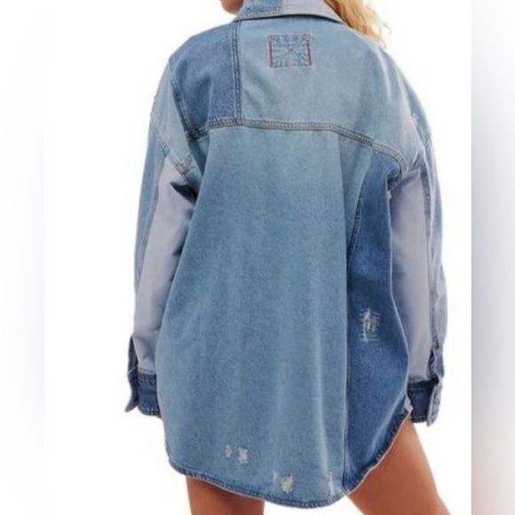 We the Free Mountain Roads Shirt (denim jacket) - Picture 4 of 8